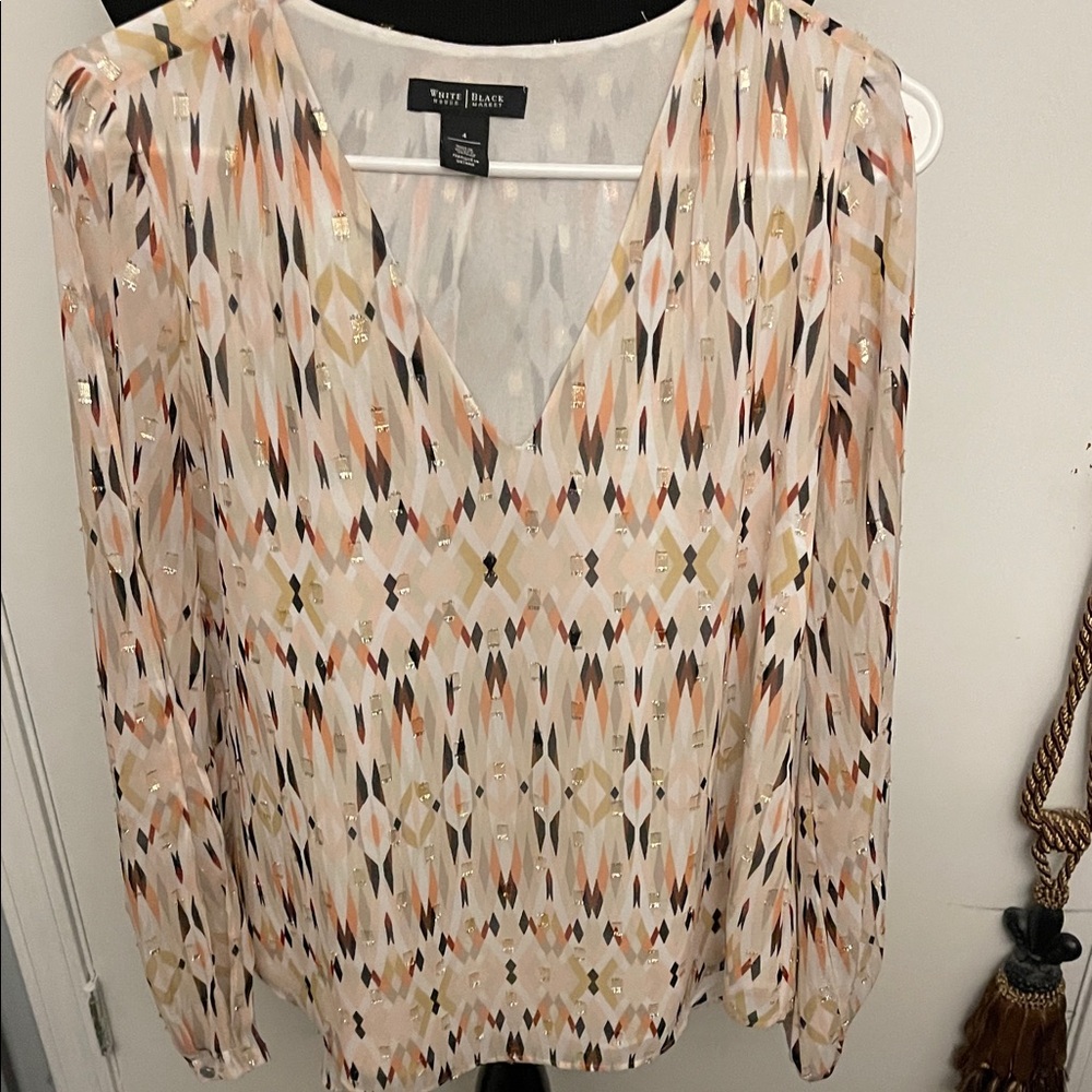 White House Black Market Peach & Black Geometric V-Neck Blouse